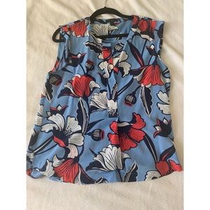 Floral Sleeveless Blouse